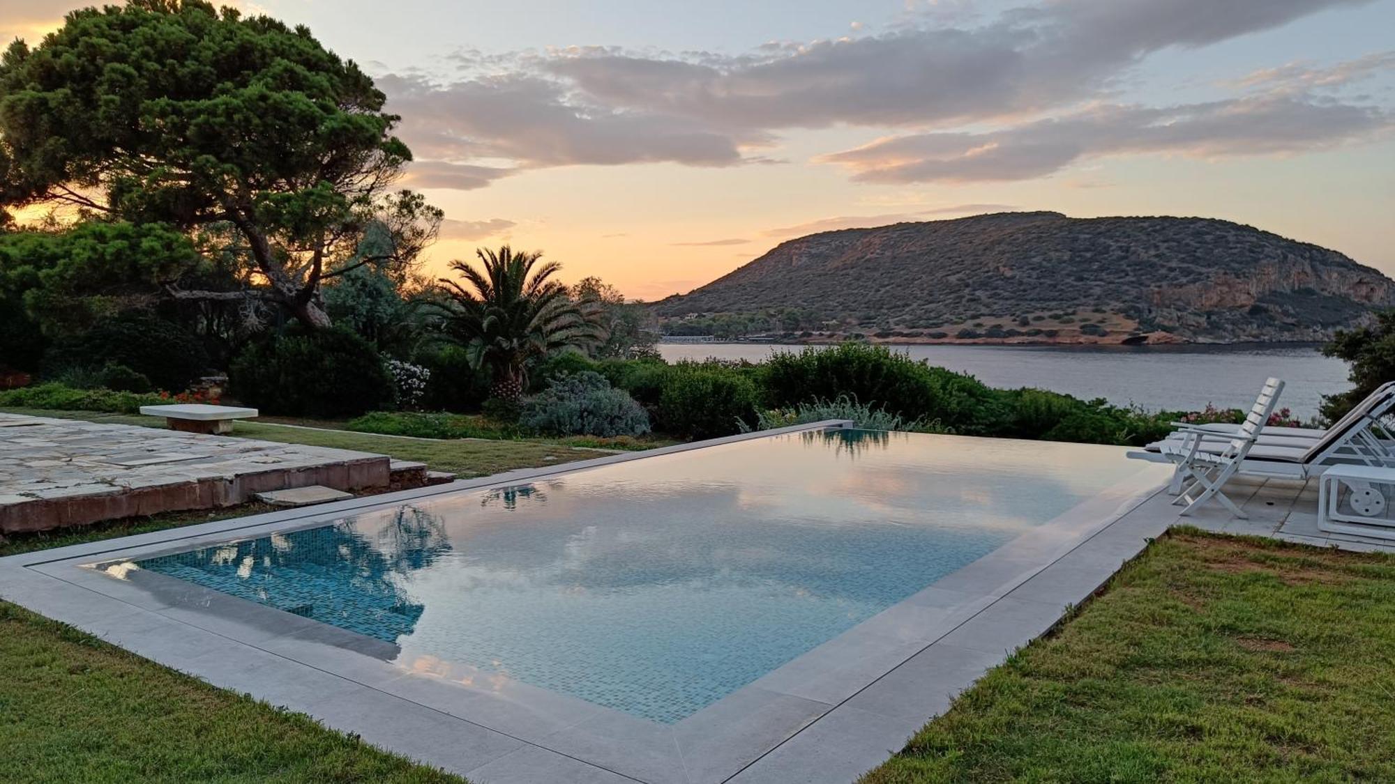 Summer Villa In Pórto Ráfti 外观 照片